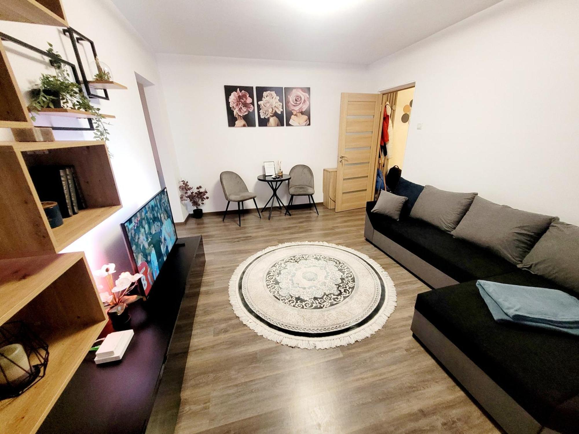 Christal Apartment Bacău Exterior foto